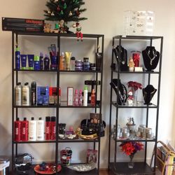 Colin's Salon