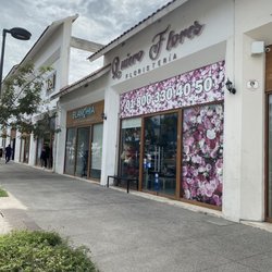 Quiero Flores - Best place to get flowers when in Puerto Vallarta, MX