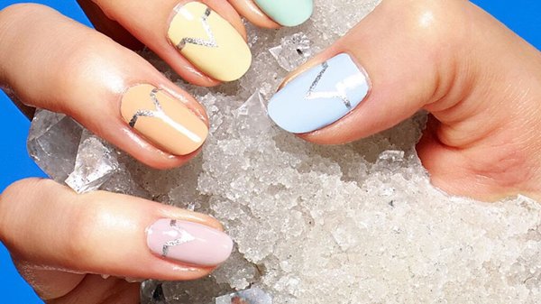 Bom Nail & Spa by null