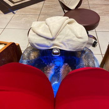 Nails Palace & Spa - My feet soaking - Nail Salons Near Me - Mokena, Illinois
