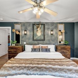 Lone Wolf Media - Vacation rental
