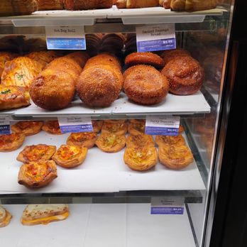 Paris Baguette - Bakeries Near Me - Jacksonville, Florida Paris Baguette - Bakeries Near Me - Jacksonville, Florida