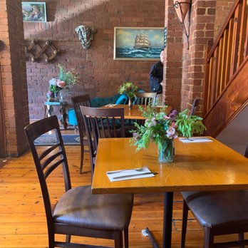 Customs House Hotel - Pubs Near Me - Williamstown, VIC Customs House Hotel - Pubs Near Me - Williamstown, VIC