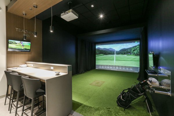 Swing Golf Lounge by null