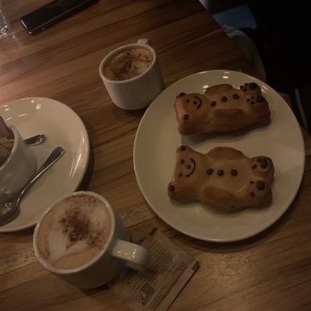 Edie Jo's - Amazing coffee and cookies. - Cocktail Bars Near Me - Brooklyn, New York