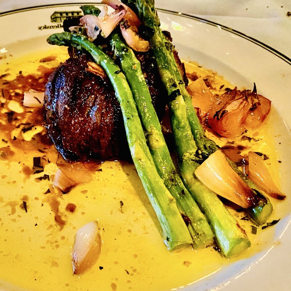 Smith & Wollensky - Chicago - WAGYU FILET $98 9 oz black grade Wagyu roasted shallot asparagus/bone marrow butter (add Brandy wine peppercorn sauce) Superb :).,. - Steakhouses Near Me - Chicago, Illinois Smith & Wollensky - Chicago - WAGYU FILET $98 9 oz black grade Wagyu roasted shallot asparagus/bone marrow butter (add Brandy wine peppercorn sauce) Superb :).,. - Steakhouses Near Me - Chicago, Illinois