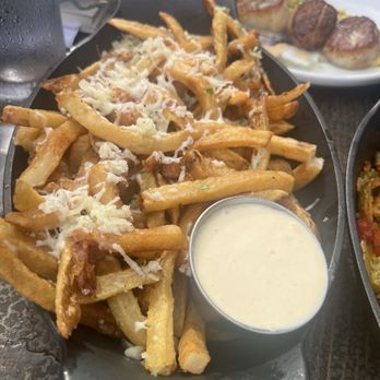 Drift On Lake Wylie - Truffle Frites - Bars Near Me - Belmont, North Carolina Drift On Lake Wylie - Truffle Frites - Bars Near Me - Belmont, North Carolina
