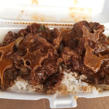 Denisse Supermarket - Oxtail over white rice - Grocery Near Me - Jersey City, New Jersey Denisse Supermarket - Oxtail over white rice - Grocery Near Me - Jersey City, New Jersey