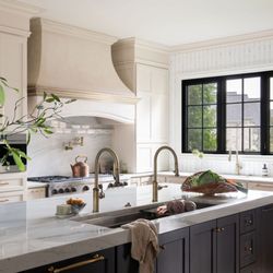 Sebring Design Build - Luxurious Kitchen Remodel in Brentwood TN