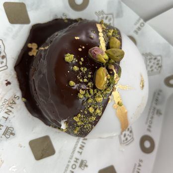 Saint Honoré - Dubai Chocolate Pistachio Donut - Donuts Near Me - Las Vegas, Nevada Saint Honoré - Dubai Chocolate Pistachio Donut - Donuts Near Me - Las Vegas, Nevada