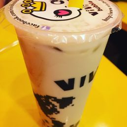Honeydew milk tea with tapioca at ViVi Bubble Tea.