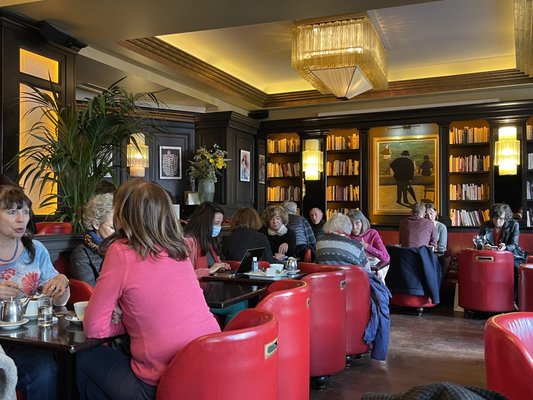 Les Éditeurs by null