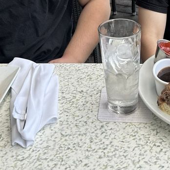 C Level - Burger and French dip - New American Near Me - San Diego, California