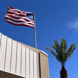 Havasu Regional Medical Center - Havasu entry, easy access, easy parking, shaded pick up!