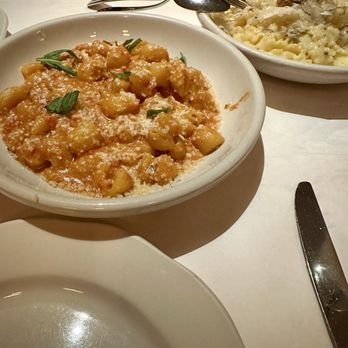 Monkey Bar - Pasta - American Near Me - New York, New York Monkey Bar - Pasta - American Near Me - New York, New York
