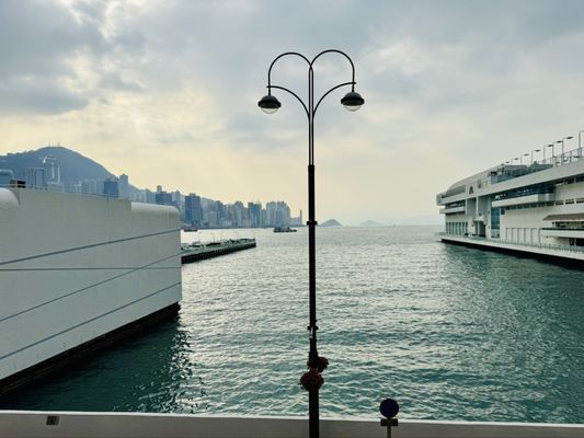 Harbour City by null