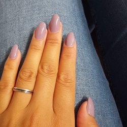 AJ Nails - Neglene etter etterfyll av akryll-time