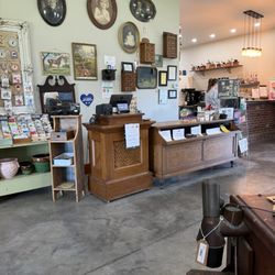 Uncommon Grounds - Cashier