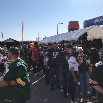 Event USA - Part of the extremely long line to get in. - Party & Event Planning Near Me - Green Bay, Wisconsin Event USA - Part of the extremely long line to get in. - Party & Event Planning Near Me - Green Bay, Wisconsin