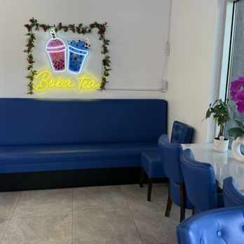Ding Tea Rialto - Bubble Tea Near Me - Rialto, California