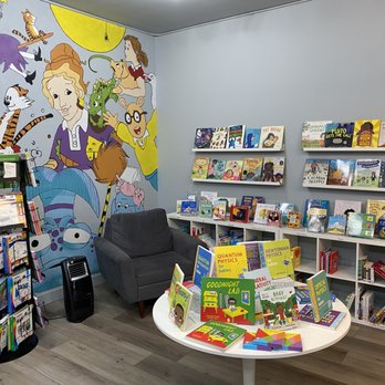 Ruby’s Books - Love this kids' area! - Bookstores Near Me - Folsom, California