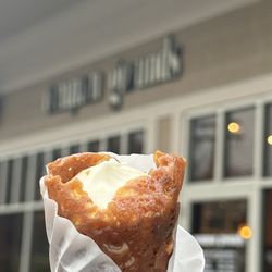 Common Grounds - Cheesecake  Cone