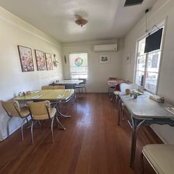 Pickle Patch Deli - More dining area