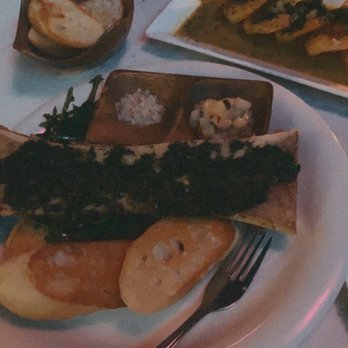 Sobre Mesa - Bone marrow in front, gambas al ajillo in back - Cocktail Bars Near Me - Oakland, California Sobre Mesa - Bone marrow in front, gambas al ajillo in back - Cocktail Bars Near Me - Oakland, California