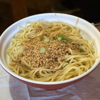 Davis Noodle City - Dan dan noodles (vegetarian) - Taiwanese Near Me - Davis, California