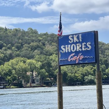 SKI SHORES CAFE - Updated July 2025 - 453 Photos & 488 Reviews - 3103