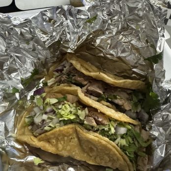 The Taco Connection - Pollo and tripa taco - Tacos Near Me - Santa Ana, California The Taco Connection - Pollo and tripa taco - Tacos Near Me - Santa Ana, California