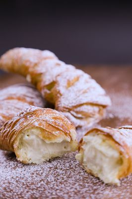 Carlo's Bakery by null