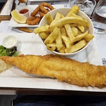 Hobson's Fish & Chips - Cod and chips - Fish & Chips Near Me - London, XGL Hobson's Fish & Chips - Cod and chips - Fish & Chips Near Me - London, XGL