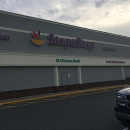 Norwell Super Stop&Shop -- 468 Washington Street / Route 53, Norwell Storefront Norwell Super Stop&Shop -- 468 Washington Street / Route 53, Norwell Storefront