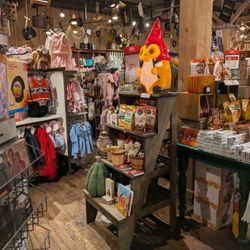 Cracker Barrel Old Country Store - Cracker Barrel in Murray, KY