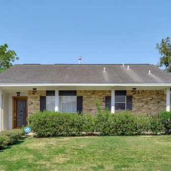 Apex Energy Solutions - The home with original windows. - Windows Installation Near Me - Houston, Texas Apex Energy Solutions - The home with original windows. - Windows Installation Near Me - Houston, Texas
