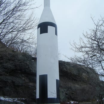 Submarine Force Library and Museum - Polaris missile - Museums Near Me - Groton, Connecticut