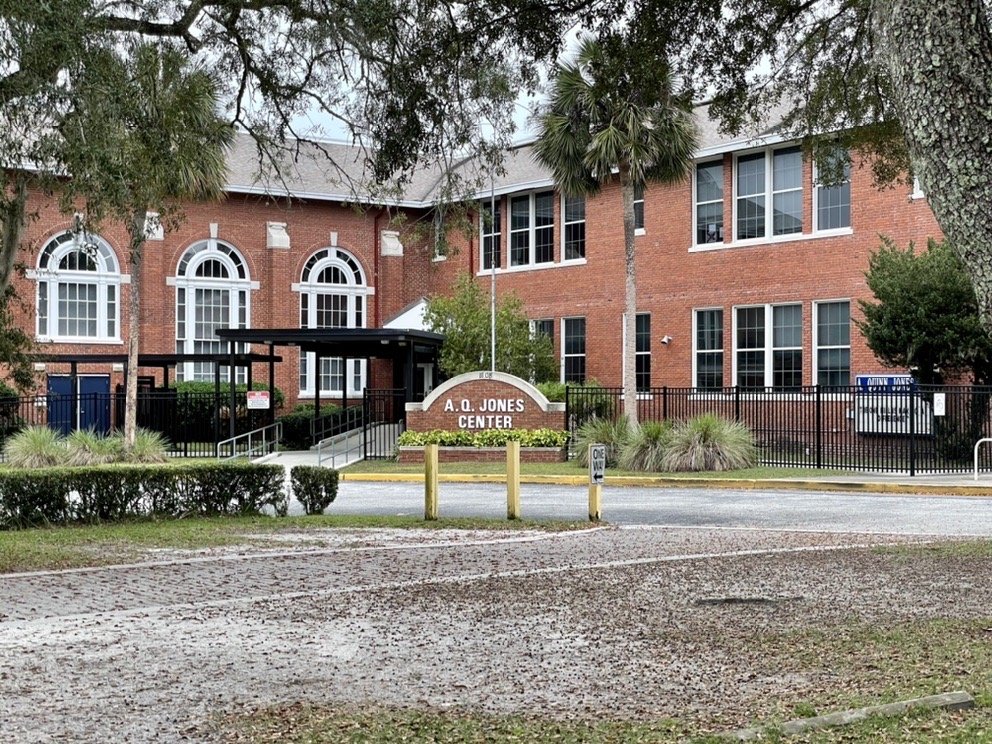 A QUINN JONES CENTER 1108 NW 7th Ave, Gainesville, Florida