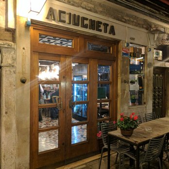 Aciugheta - Front of restaurant in mid April 2017. - Italian Near Me - Venezia, VE