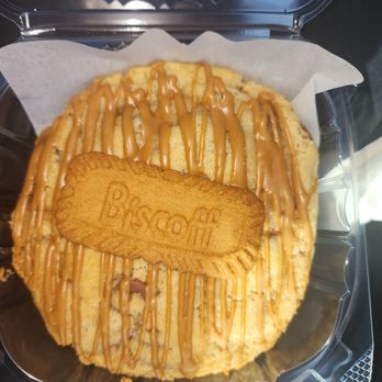 Mochinut - Harvey - Biscoff Cookie, it's filled with a layer of cookie butter in the middle. Yum. - Donuts Near Me - Harvey, Louisiana Mochinut - Harvey - Biscoff Cookie, it's filled with a layer of cookie butter in the middle. Yum. - Donuts Near Me - Harvey, Louisiana
