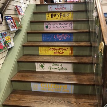Fireside Book Shop - Bookstores Near Me - Chagrin Falls, Ohio Fireside Book Shop - Bookstores Near Me - Chagrin Falls, Ohio