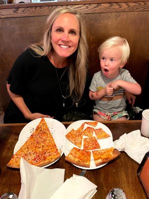 Five Points Pizza East by null