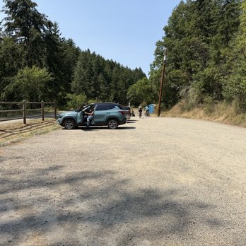 Larry Scott Trail - Parking lot at trail head at Milo Curry Road - Hiking Near Me Larry Scott Trail - Parking lot at trail head at Milo Curry Road - Hiking Near Me