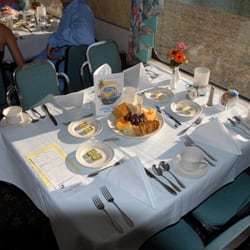Murder Mystery Dinner Train - Your table awaits