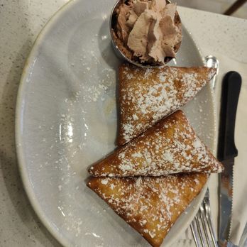 Yolks  - Breakfast & Brunch Near Me - Vancouver, British Columbia