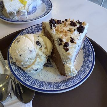 Alethea's Chocolates - Desserts Near Me - Williamsville, New York Alethea's Chocolates - Desserts Near Me - Williamsville, New York