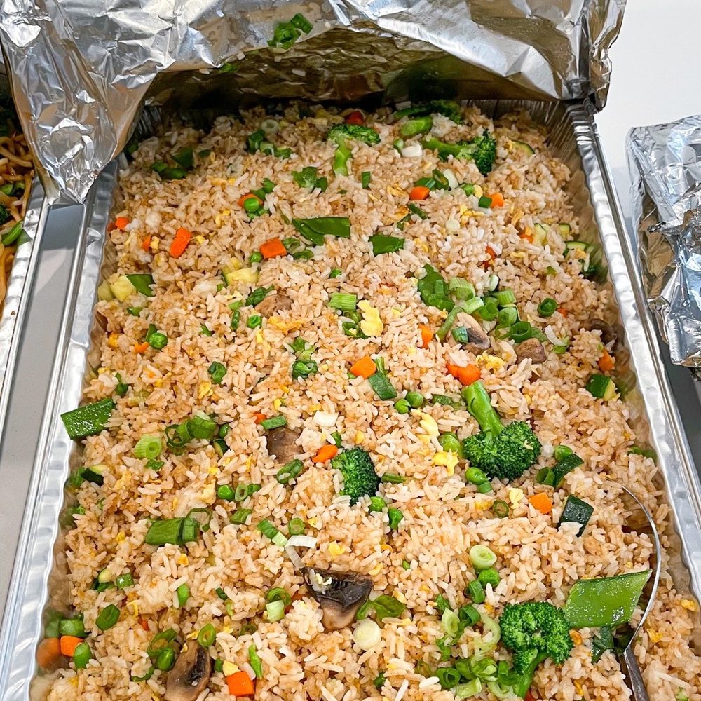 Lee’s Chinese Restaurant - Large veggie fried rice (so delicious) (find more on Instagram @melshealthybowl) - Chinese Near Me - Manteca, California Lee’s Chinese Restaurant - Large veggie fried rice (so delicious) (find more on Instagram @melshealthybowl) - Chinese Near Me - Manteca, California