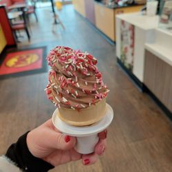 Carvel - Valentine soft serve