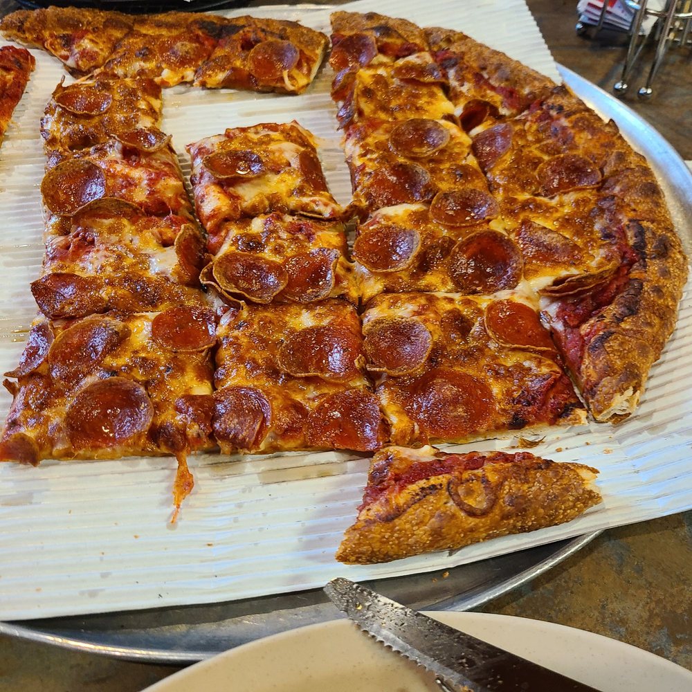 Colonial Pizza - Pepperoni pizza - Pizza Near Me - Cedarville, Ohio Colonial Pizza - Pepperoni pizza - Pizza Near Me - Cedarville, Ohio