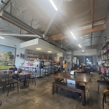 4 Paws Coffee Co. - Interior - Coffee & Tea Near Me - Palm Springs, California